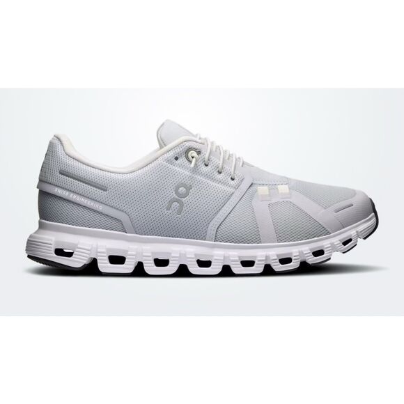 On Running OnCloud 6 Sz 10 women’s $160